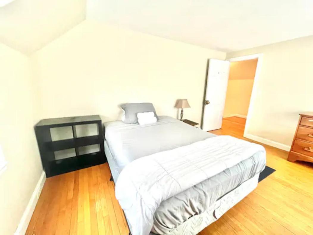 Apartament Town Plot Waterbury Zewnętrze zdjęcie